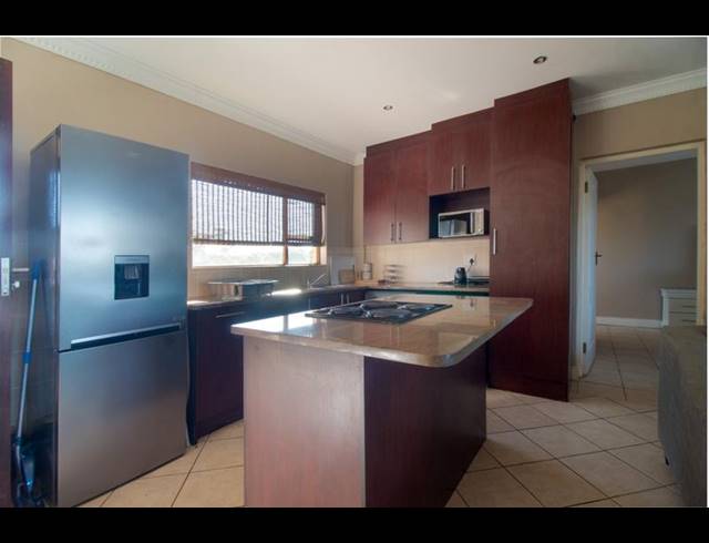 3 BEDROOM PROPERTY TO RENT IN ROCKLANDS
